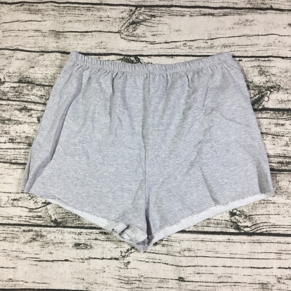 Urban Outfitters Pants - NWT URBAN OUTFITTERS high waisted sweat shorts L